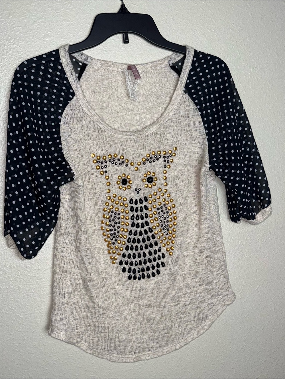 Mauve Cream Knit Top with Owl